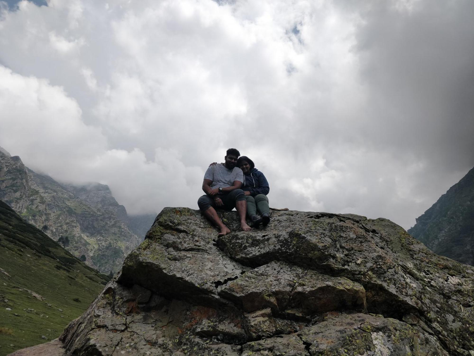 The K2 Alpine Hotel Pahalgam Exterior photo